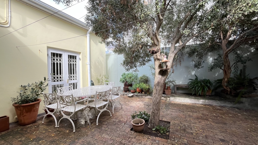 2 Bedroom Property for Sale in Seaforth Western Cape